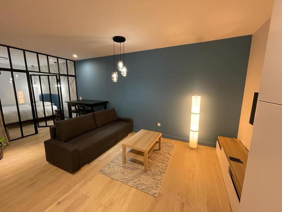 Appartement Pour 1A2 Personnes#2 ليون المظهر الخارجي الصورة